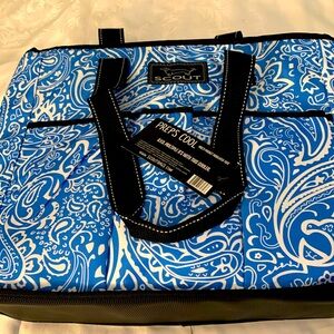 Scout Preps multi pocket cooler bag